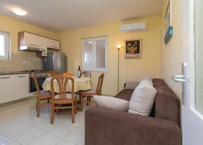 7 Appartement *